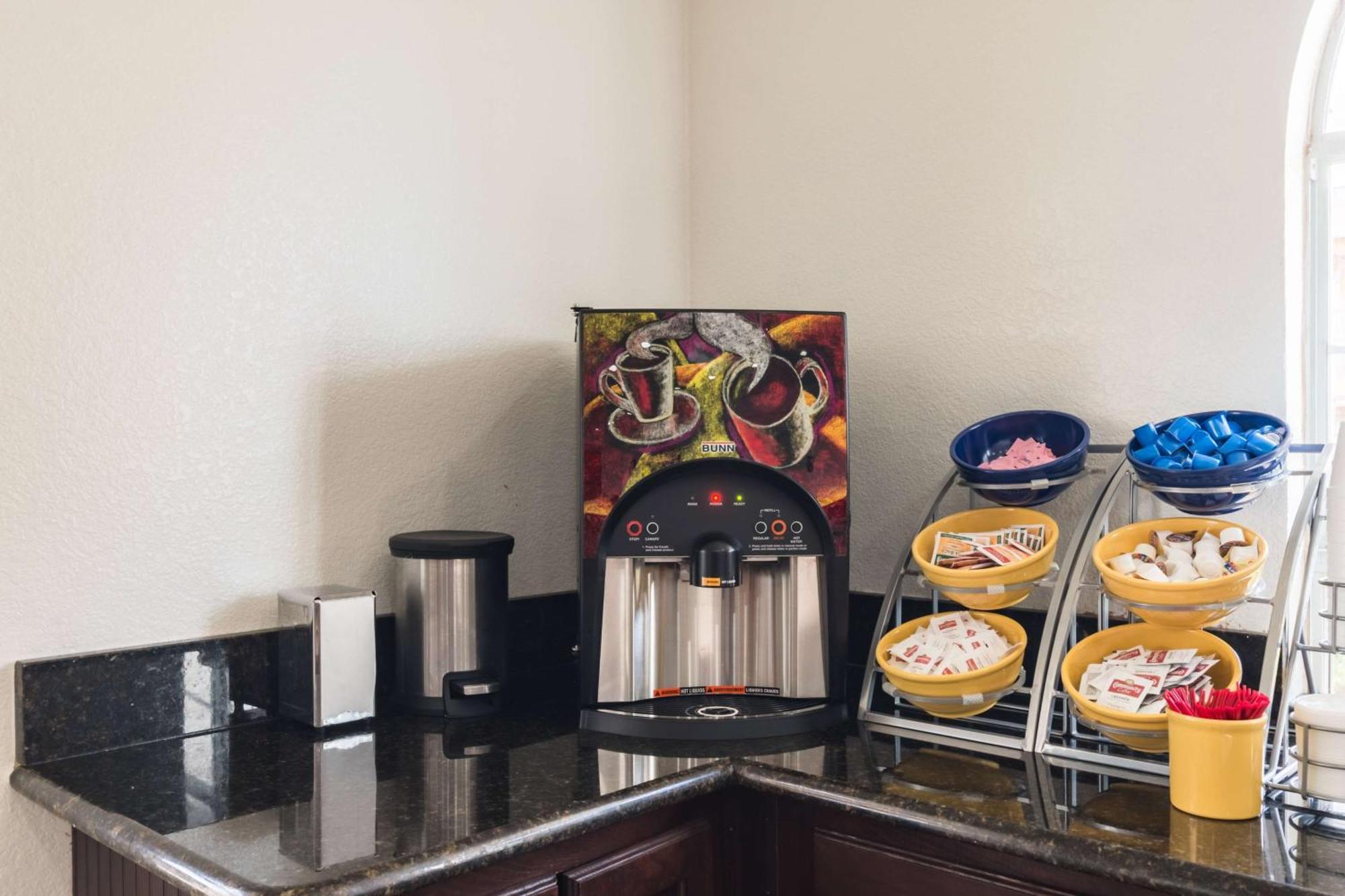 Motel 6 Alvarado Tx מראה חיצוני תמונה